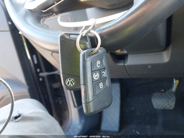 44794587 :رقم المزاد ، 3VV2B7AX3NM038027 vin ، 2022 Volkswagen Tiguan 2.0t Se مزاد بيع