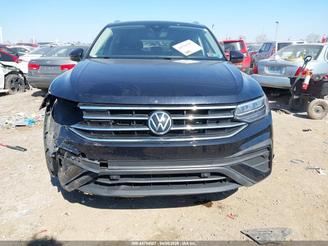 44794587 :رقم المزاد ، 3VV2B7AX3NM038027 vin ، 2022 Volkswagen Tiguan 2.0t Se مزاد بيع
