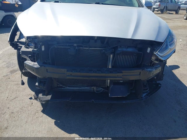 Hyundai SONATA ECO 2018 5NPE24AA2JH715915 Image 6