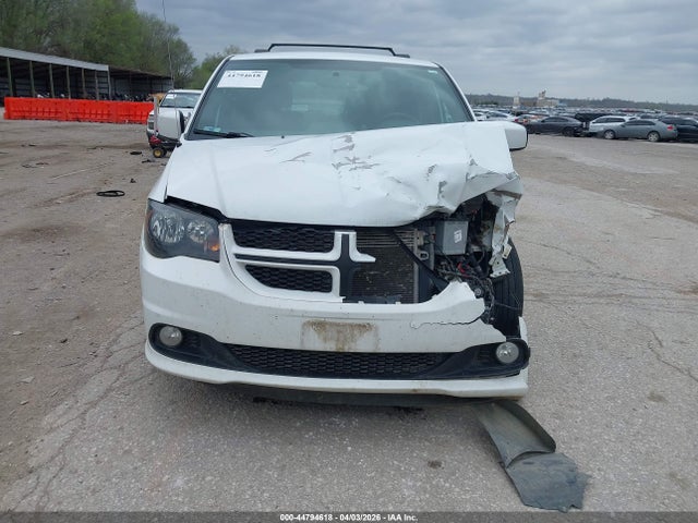 Продажа на аукционе авто 2017 Dodge Grand Caravan Gt, vin: 2C4RDGEG7HR806526, номер лота: 44794618