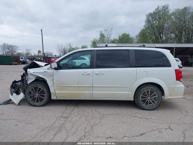 Продажа на аукционе авто 2017 Dodge Grand Caravan Gt, vin: 2C4RDGEG7HR806526, номер лота: 44794618