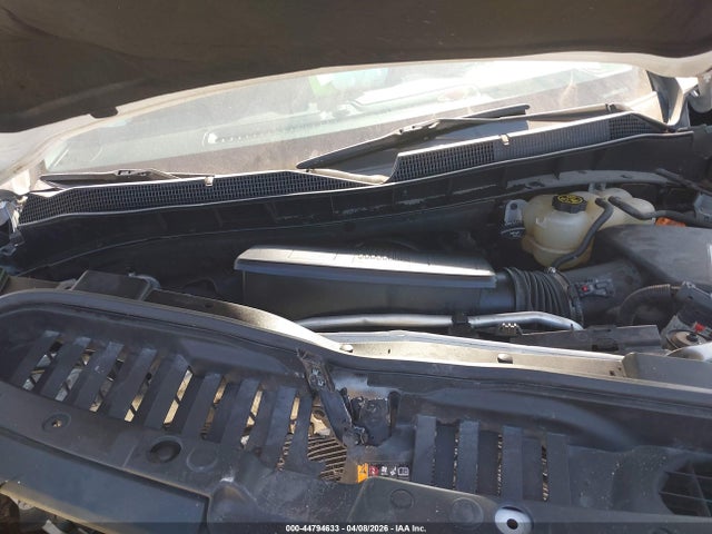 44794633 :رقم المزاد ، 3GCPWCED1KG148215 vin ، 2019 Chevrolet Silverado 1500 Lt مزاد بيع