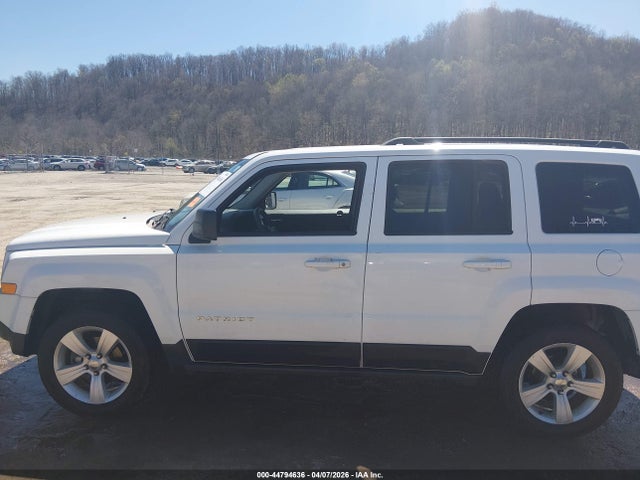 44794636 :رقم المزاد ، 1C4NJRFB3HD179736 vin ، 2017 Jeep Patriot Latitude 4x4 مزاد بيع
