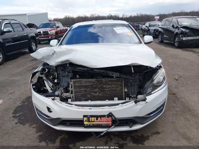 Продажа на аукционе авто 2018 Volvo S60 Inscription T5, vin: LYV402TK1JB166008, номер лота: 44794645