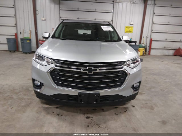 44794650 :رقم المزاد ، 1GNEVGKWXLJ299018 vin ، 2020 Chevrolet Traverse Awd Lt Cloth مزاد بيع