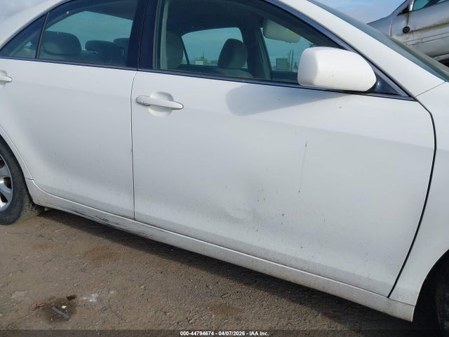 2011 TOYOTA CAMRY 4T1BF3EK9BU607587 Photo 5