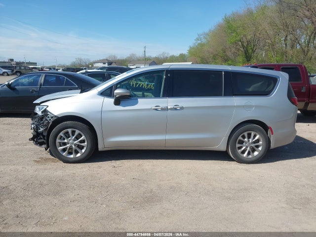 Продаж на аукціоні авто 2023 Chrysler Pacifica Touring L, vin: 2C4RC3BG1PR619118, номер лоту: 44794686
