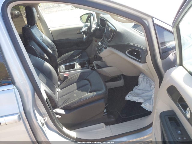 Продаж на аукціоні авто 2023 Chrysler Pacifica Touring L, vin: 2C4RC3BG1PR619118, номер лоту: 44794686