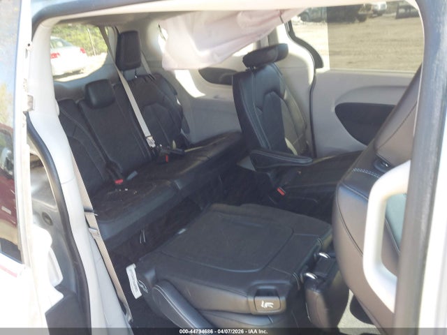 Продаж на аукціоні авто 2023 Chrysler Pacifica Touring L, vin: 2C4RC3BG1PR619118, номер лоту: 44794686