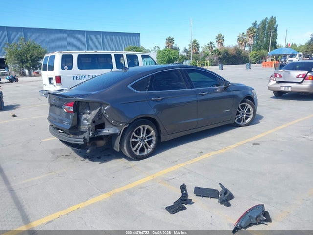 Ford Fusion Hybrid Titanium 2019 3FA6P0RU1KR235396 Image 4
