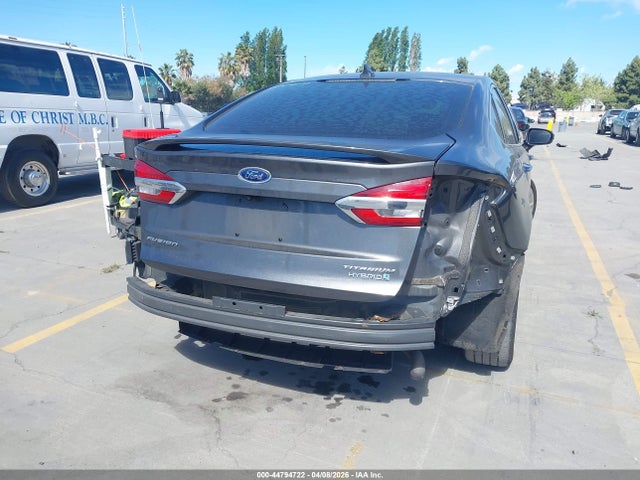 Ford Fusion Hybrid Titanium 2019 3FA6P0RU1KR235396 Image 6