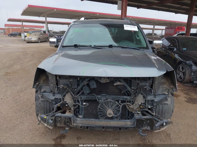 44794746 :رقم المزاد ، 5N1BA0ND3FN620771 vin ، 2015 Nissan Armada Platinum مزاد بيع