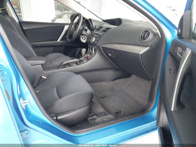 2011 Mazda Mazda3 S Sport მანქანა იყიდება აუქციონზე, vin: JM1BL1K64B1458600, აუქციონის ნომერი: 44794770