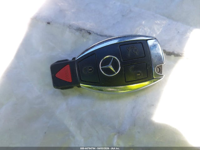 44794794 :رقم المزاد ، WDBUF65J15A664635 vin ، 2005 Mercedes-benz E 320 مزاد بيع
