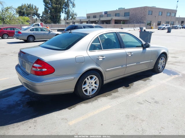 44794794 :رقم المزاد ، WDBUF65J15A664635 vin ، 2005 Mercedes-benz E 320 مزاد بيع