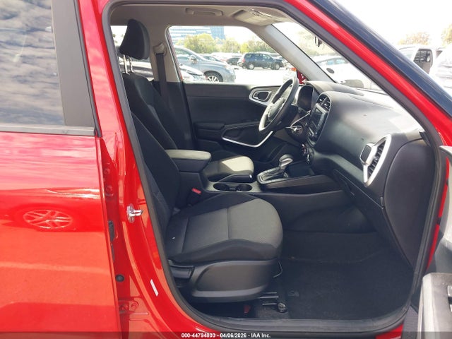 KNDJ23AU6P7188512 KIA SOUL LX