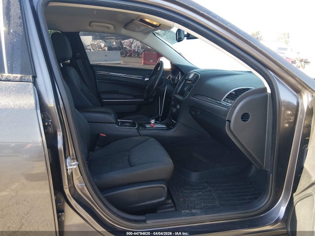 Aukcja sprzedaży 2018 Chrysler 300 Touring Awd, vin: 2C3CCARG4JH250935, numer aukcji: 44794820