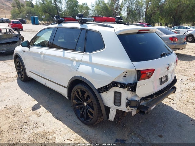 Продаж на аукціоні авто 2020 Volkswagen Tiguan 2.0t Se/2.0t Se R-line Black/2.0t Sel, vin: 3VV3B7AX1LM163822, номер лоту: 44794827