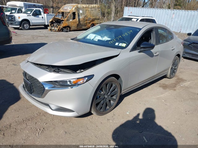 2025 Mazda Mazda3 2.5 S Select Sport მანქანა იყიდება აუქციონზე, vin: JM1BPABM9S1756515, აუქციონის ნომერი: 44794839