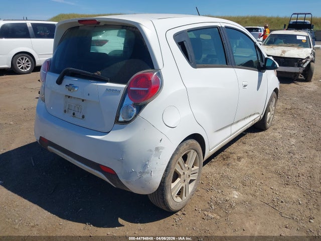 Chevrolet Spark 1lt Auto 2014 KL8CD6S9XEC559148 Image 4