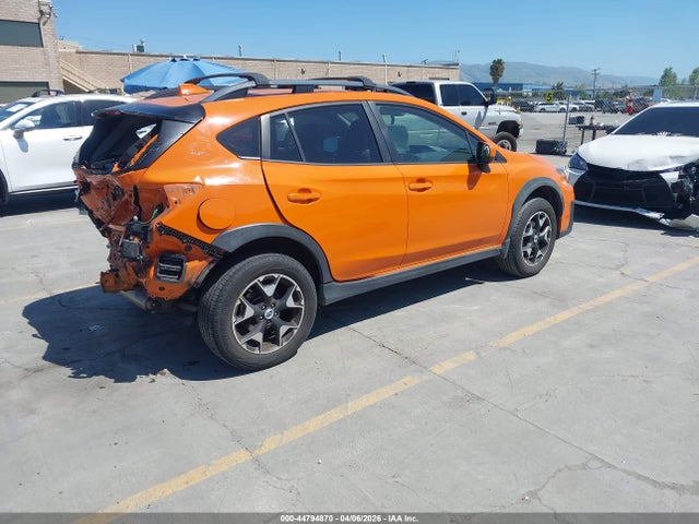 Subaru Crosstrek 2.0i Premium 2018 JF2GTADCXJ8295807 Image 4