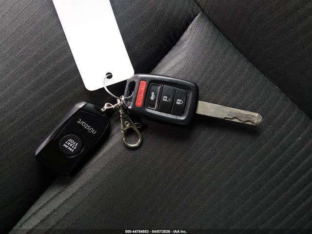 44794883 :رقم المزاد ، 1HGCR2F32GA184301 vin ، 2016 Honda Accord Lx مزاد بيع