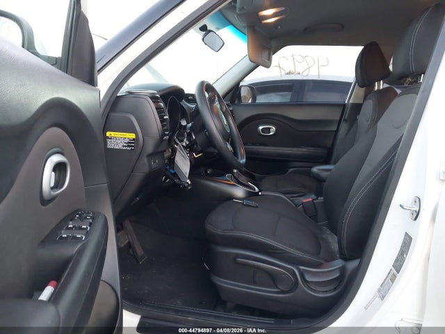 KIA SOUL + 2018 KNDJP3A57J7550834 Image 5