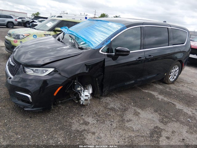 Продажа на аукционе авто 2025 Chrysler Pacifica Select, vin: 2C4RC1BG3SR600583, номер лота: 44794908