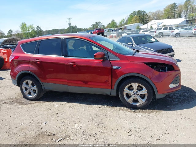 1FMCU0GX4EUD84302 Ford ESCAPE SE