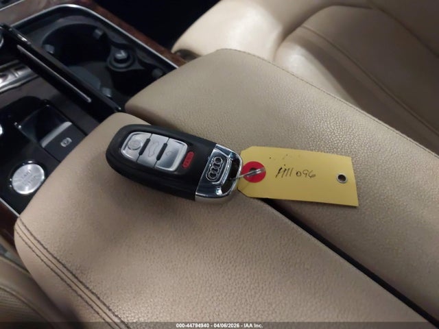 2011 Audi A8 4.2 მანქანა იყიდება აუქციონზე, vin: WAUAVAFD5BN000729, აუქციონის ნომერი: 44794940