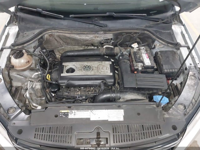 2016 VOLKSWAGEN TIGUAN WVGBV7AX7GW533741 Photo 9