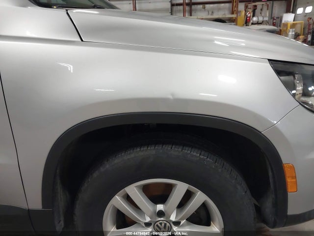 Продаж на аукціоні авто 2016 Volkswagen Tiguan S, vin: WVGBV7AX7GW533741, номер лоту: 44794942