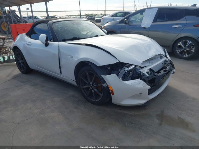 2017 MAZDA MX-5 MIATA JM1NDAD75H0123182