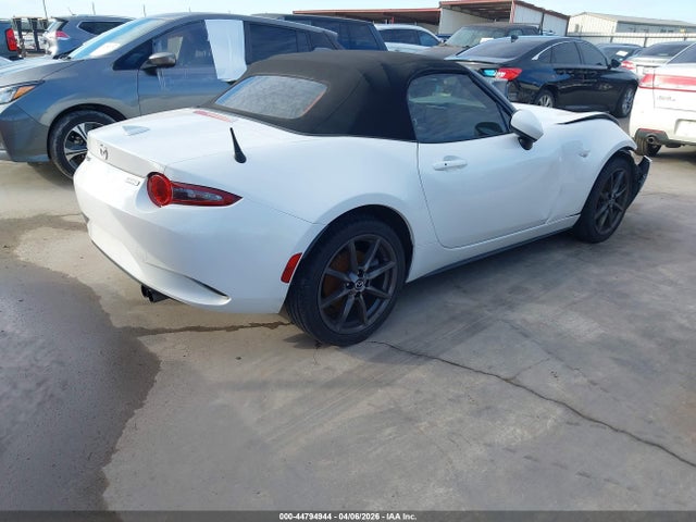 2017 MAZDA MX-5 MIATA JM1NDAD75H0123182 Photo 3