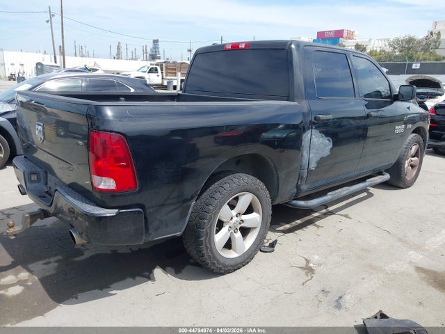 2013 RAM 1500 1C6RR6KT7DS588374 Photo 3