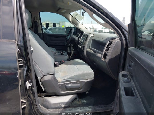 2013 RAM 1500 1C6RR6KT7DS588374 Photo 4