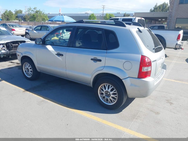 2007 HYUNDAI TUCSON KM8JM12B67U609539 Photo 2
