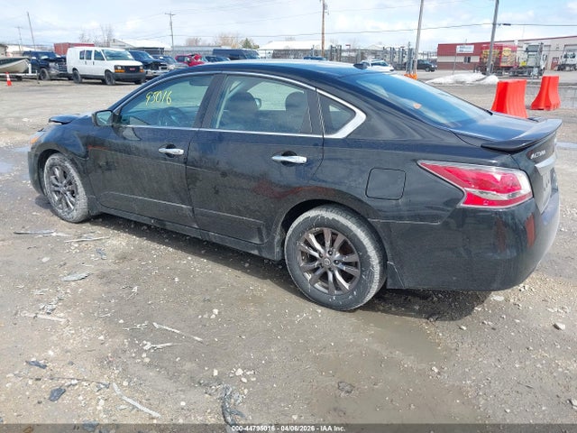 Nissan Altima 2.5 S 2015 1N4AL3AP4FC460848 Image 3