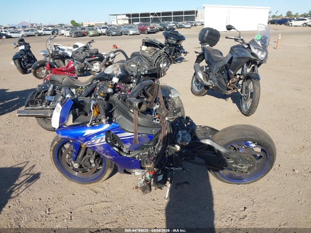 Yamaha Yzfr1 C 2017 JYARN39Y2HA001428 Image 13