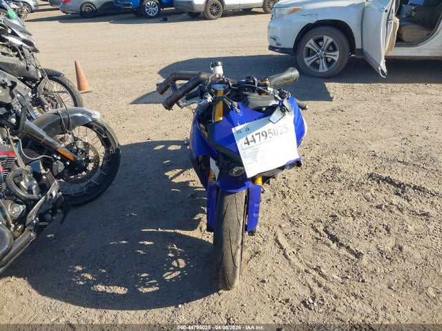 Yamaha Yzfr1 C 2017 JYARN39Y2HA001428 Image 5