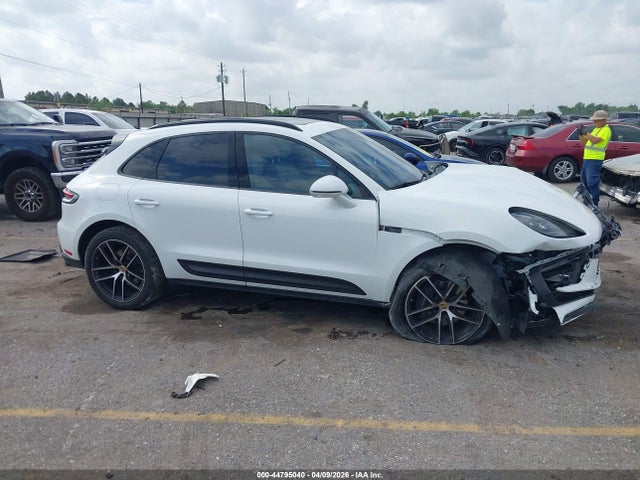 2023 Porsche Macan T მანქანა იყიდება აუქციონზე, vin: WP1AA2A54PLB21841, აუქციონის ნომერი: 44795040