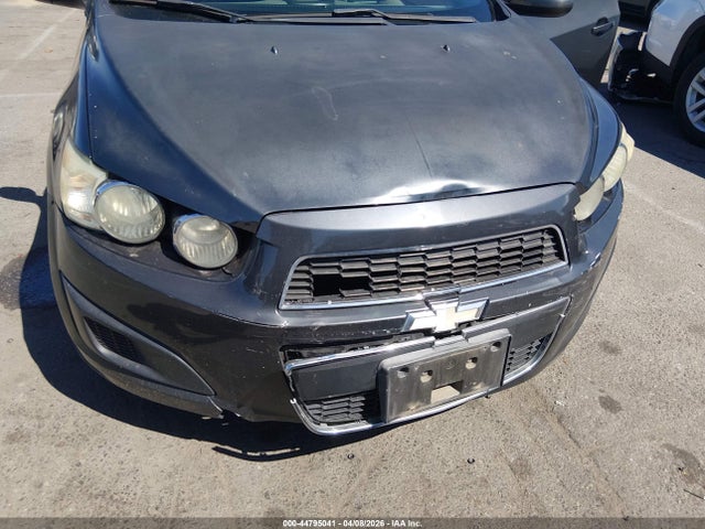 1G1JC6SB5F4104913 Chevrolet Sonic Lt Auto
