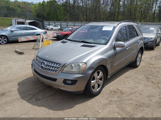 2006 Mercedes-benz Ml 500 4matic მანქანა იყიდება აუქციონზე, vin: 4JGBB75E76A030773, აუქციონის ნომერი: 44795044