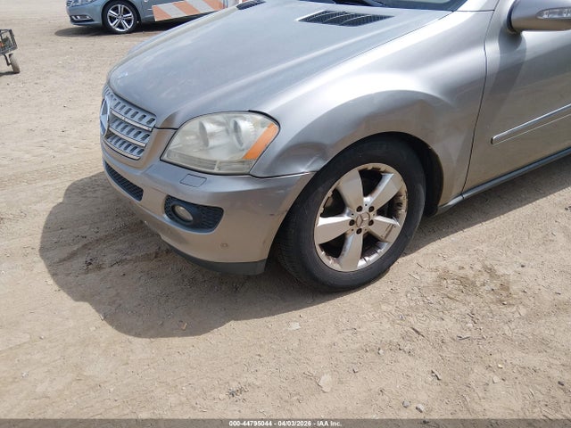 2006 Mercedes-benz Ml 500 4matic მანქანა იყიდება აუქციონზე, vin: 4JGBB75E76A030773, აუქციონის ნომერი: 44795044