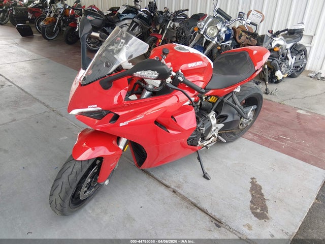 Ducati Supersport 2024 ZDMVABDS9RB000627 Image 2