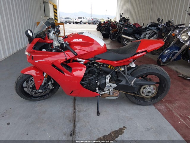 Ducati Supersport 2024 ZDMVABDS9RB000627 Image 13