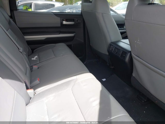 2019 Toyota Tundra Limited 5.7l V8 მანქანა იყიდება აუქციონზე, vin: 5TFHY5F1XKX788658, აუქციონის ნომერი: 44795067