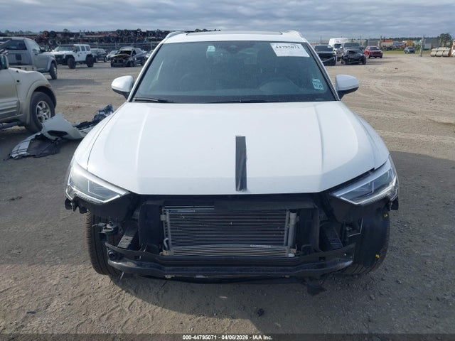 44795071 :رقم المزاد ، WA1DECF38S1002365 vin ، 2025 Audi Q3 Premium 45 Tfsi S Line Quattro Tiptronic مزاد بيع