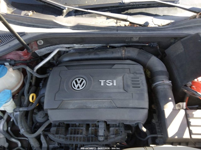 2015 Volkswagen Passat 1.8t Wolfsburg Edition მანქანა იყიდება აუქციონზე, vin: 1VWAT7A35FC088643, აუქციონის ნომერი: 44795072