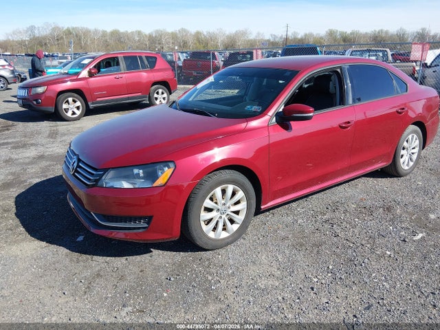 2015 Volkswagen Passat 1.8t Wolfsburg Edition მანქანა იყიდება აუქციონზე, vin: 1VWAT7A35FC088643, აუქციონის ნომერი: 44795072